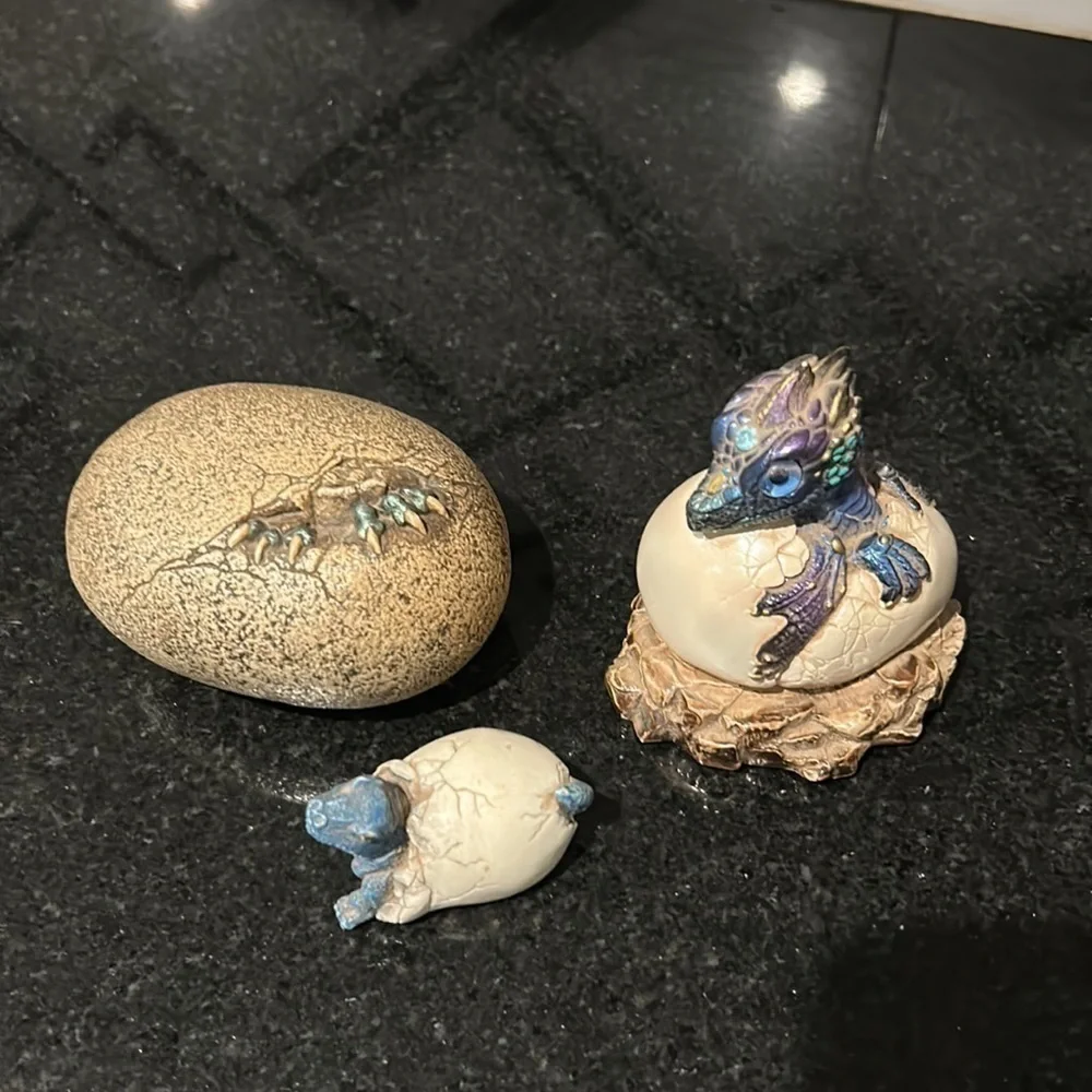 Windstone 1984 dragon egg hatching dragons vintage by M. Peña